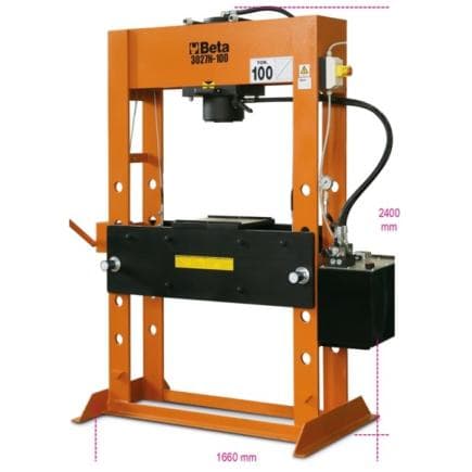 BETA 030270110 - Presse électrohydraulique motorisée avec piston mobile et treuil