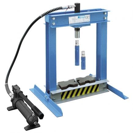 FERVI P001/04 - Presse manuelle hydraulique 4 tonnes