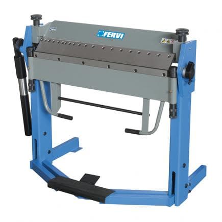 FERVI P008/102 - Plieuse de tôle 135° 1020 mm