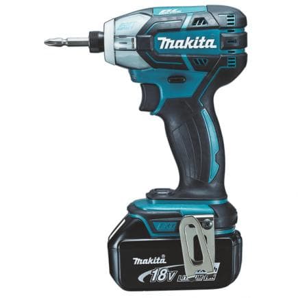 MAKITA DTS141RTJ1 - IMPACT WRENCH IN OIL BATH 18V 40Nm - in case with 2 x 5.0Ah batteries, charger and 38 screwdriver inserts