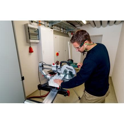METABO 615254000 - KGSV 254 MC - Scie à onglets 1800W
