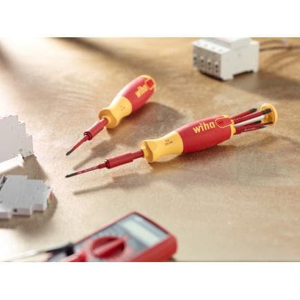 WIHA 41157 - Tournevis électrique avec magasin d'embouts isolés LiftUp 1000V avec 6 slimBits TORX®